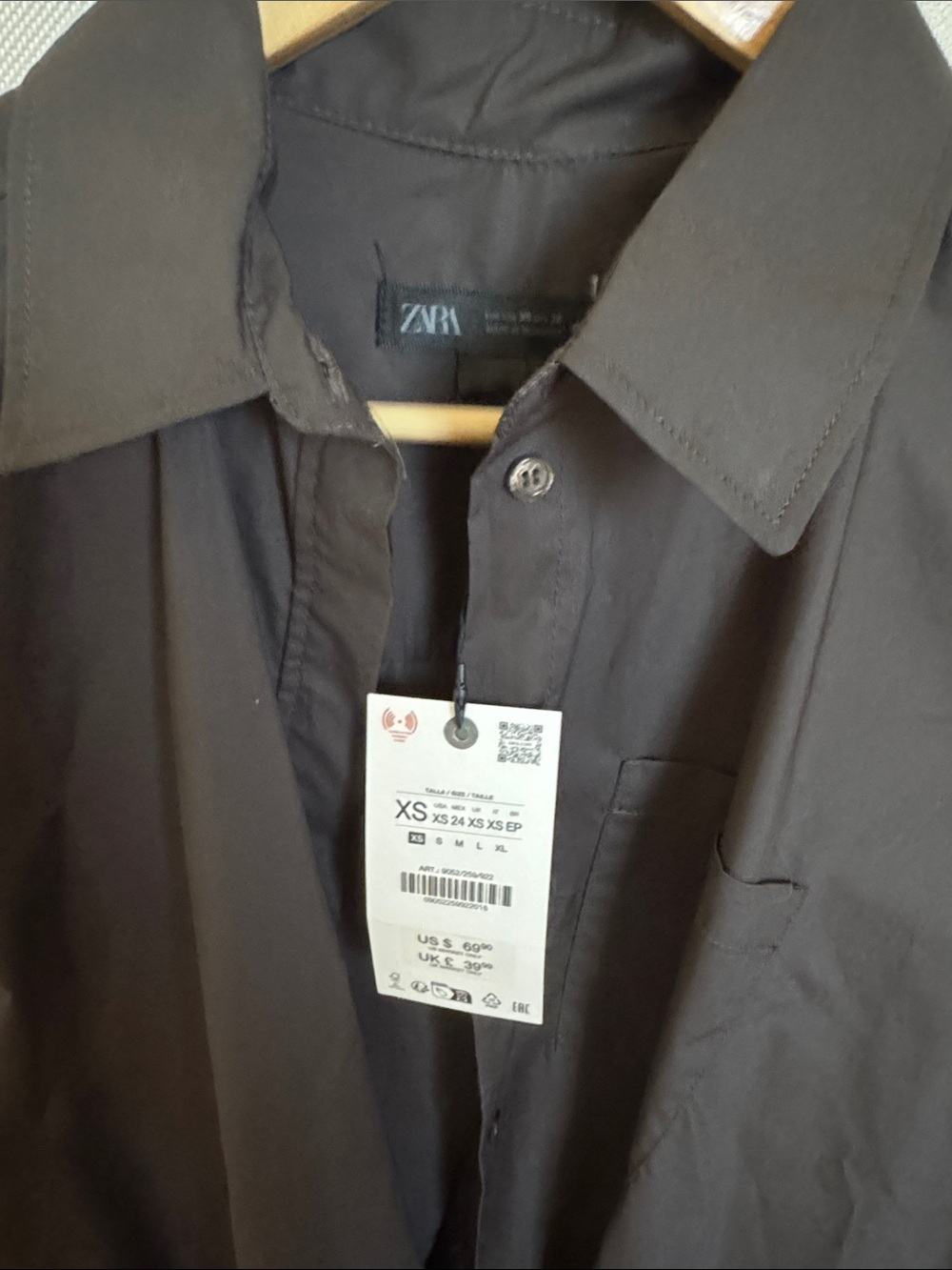 Zara women’s Black Lightweight Button-Front Shirt Jacket XS